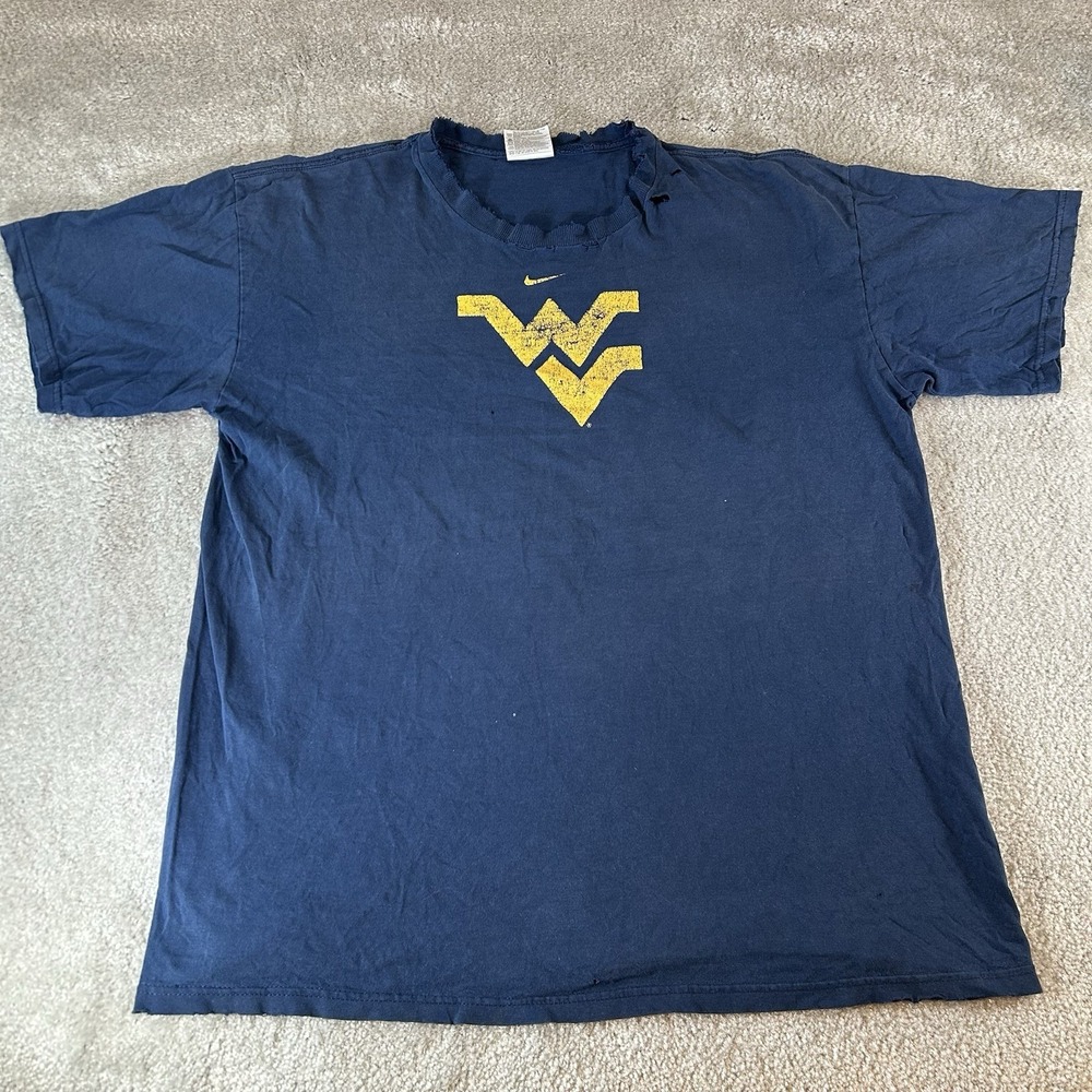VTG Y2K West Virginia Mountaineers Nike Center Swoosh T-Shirt Distressed Size L